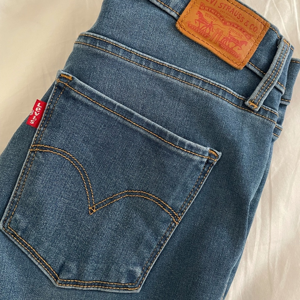 Levi's jeans